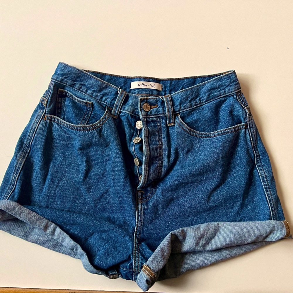 Willow and Root Highwaisted Jean shorts